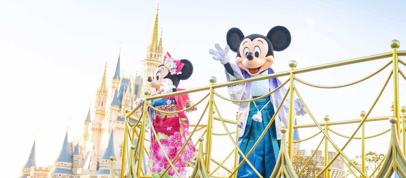 Tokyo Disneyland Visitor Guide: Rides, Tickets & Best Time to Go | laimi.com