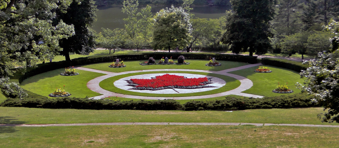 High Park Toronto First Time Visitor Guide: What to See and When to Go | laimi.com