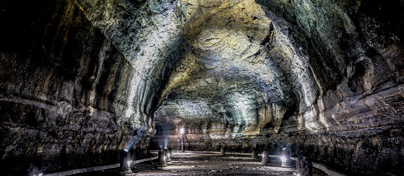 Manjanggul Lava Tube Visitor Guide: Tips, Tickets, Rides & When to Go | laimi.com