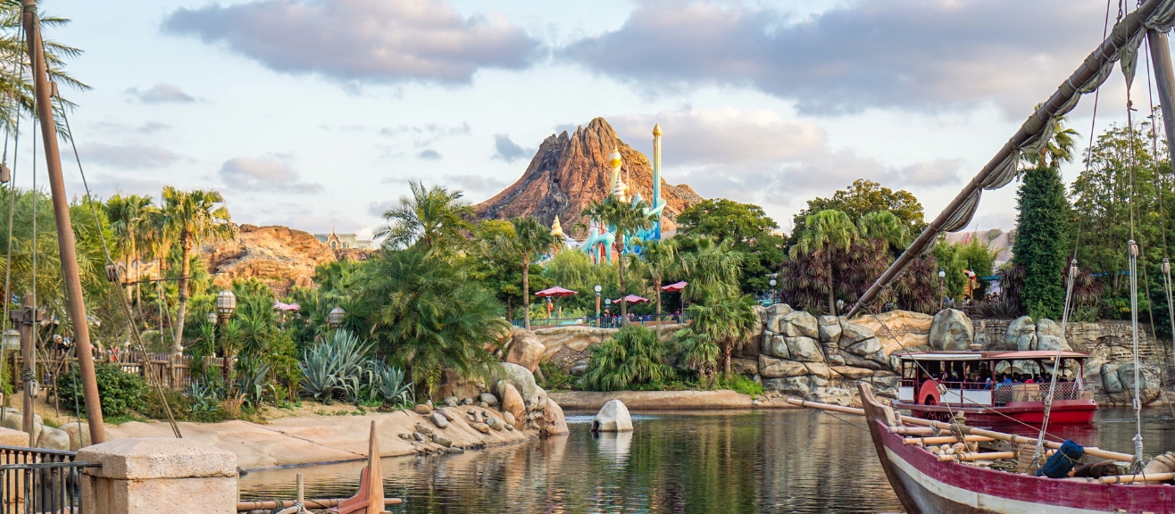 Tokyo DisneySea Visitor Guide: Attractions, Tickets & When to Go | laimi.com
