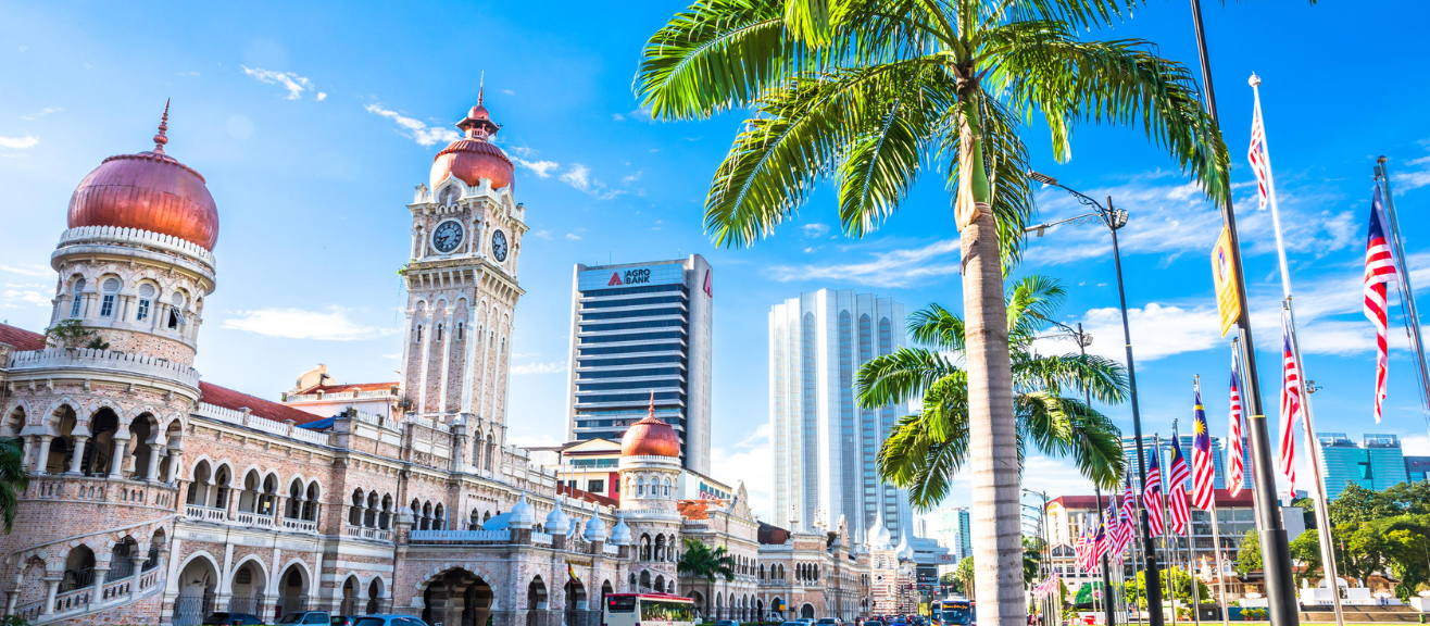 Merdeka Square Visitor Guide: History, Landmarks, Photo Spots & Walking Tips | laimi.com