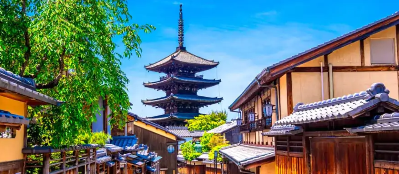Gion District Guide: Geisha Culture, Dining & Travel Tips | laimi.com